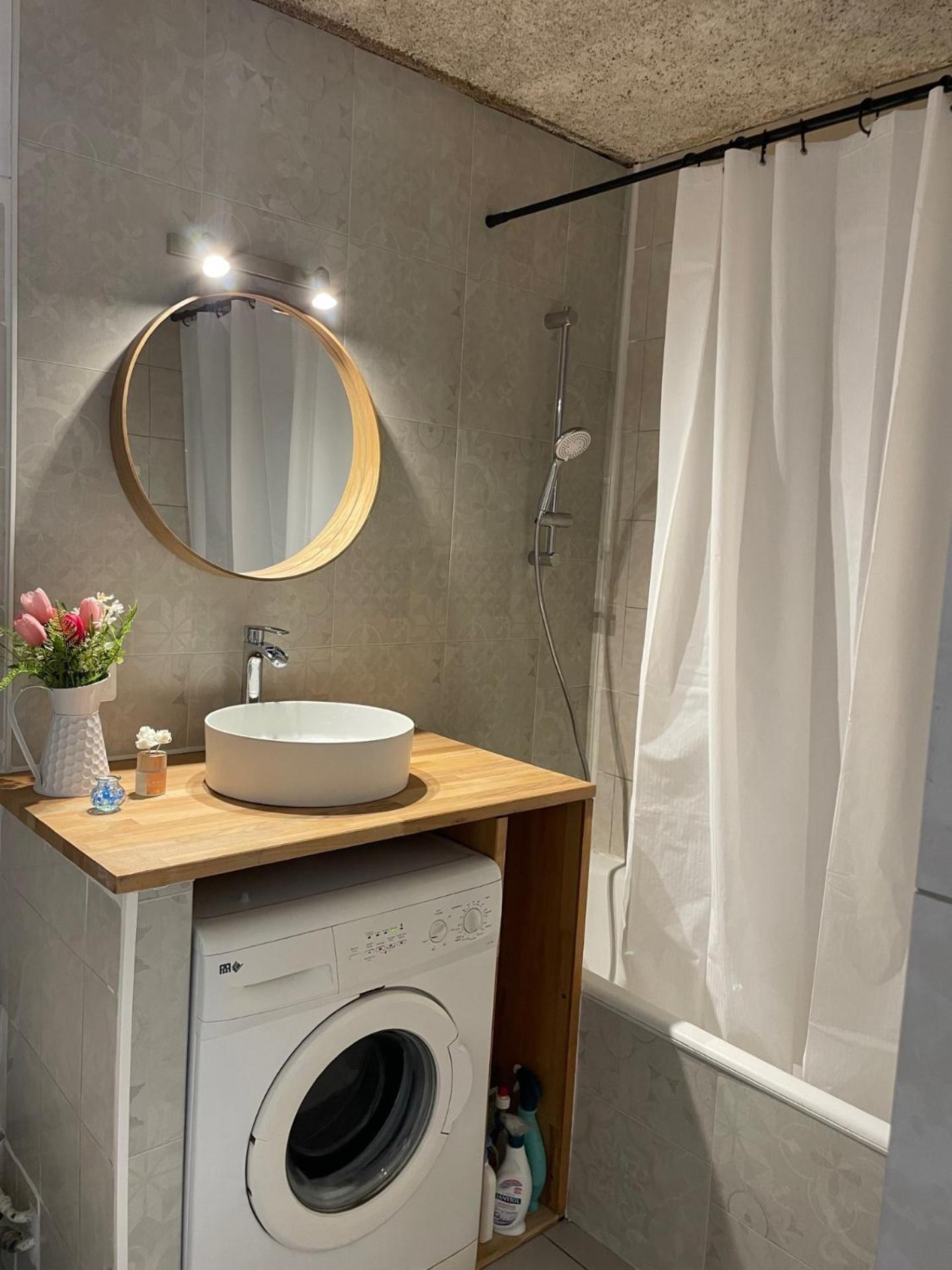 Studio Cosy A 300M De La Mer, Face Aux Festivals, Derriere La Night Life Le Barcarès Eksteriør bilde