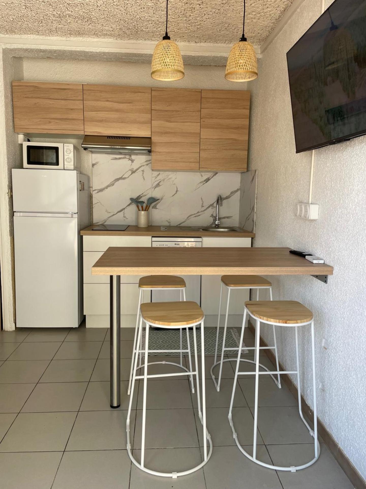 Studio Cosy A 300M De La Mer, Face Aux Festivals, Derriere La Night Life Le Barcarès Eksteriør bilde